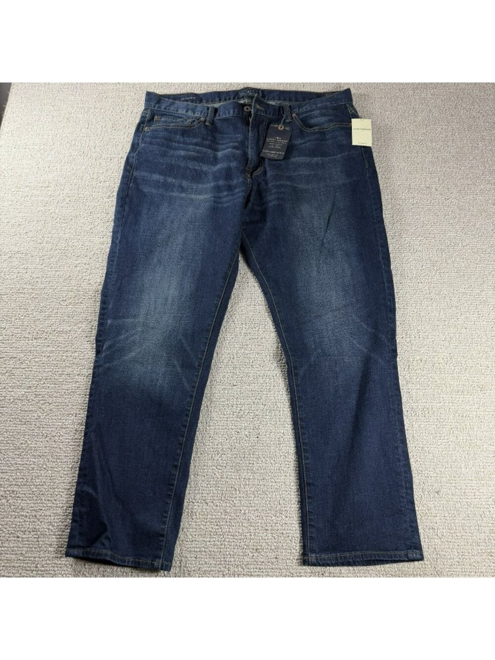 Lucky Brand Jeans 410 Athletic Fit Relaxed Slim Jeans Blue Men’s Size 38 x 30
